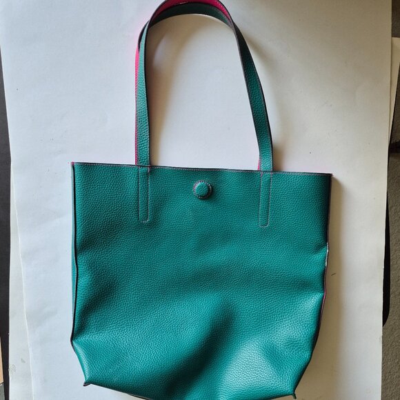 Reversible Tote - Picture 1 of 9